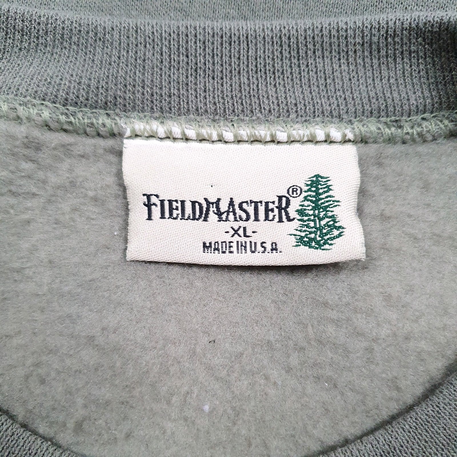Mens Green Field Master Graphic Vintage 90s Made In USA Crewneck Jumper