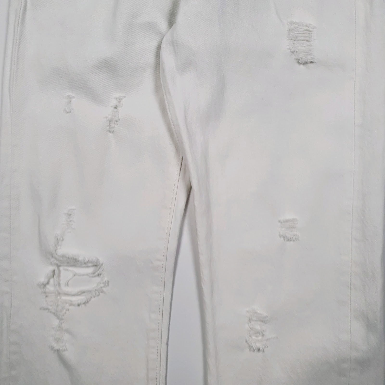 Mens White Levis Tapered Distressed  Jeans