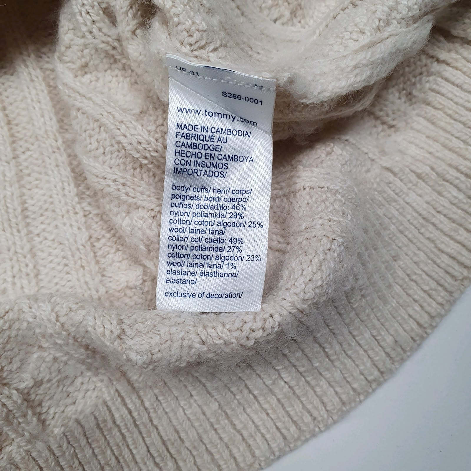 Womens Cream Tommy Hilfiger Cable Knit V Neck Jumper