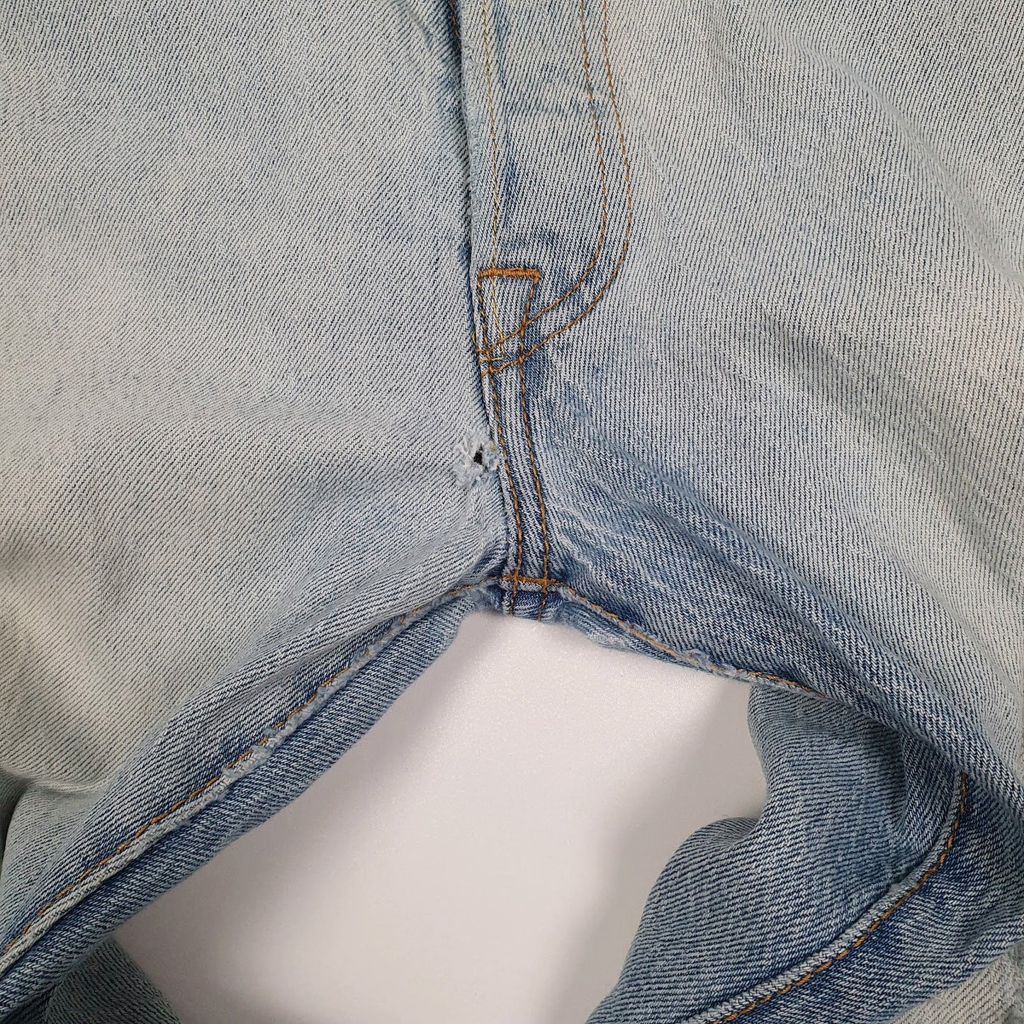 Mens Blue Levis   Jeans