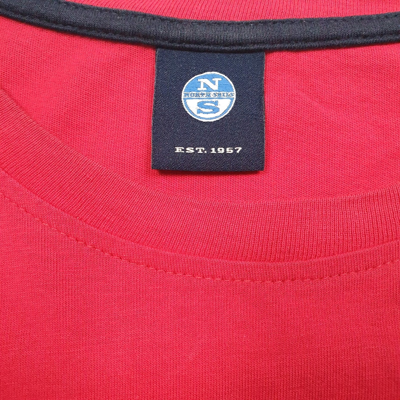 Mens Red North Sails   T Shirt