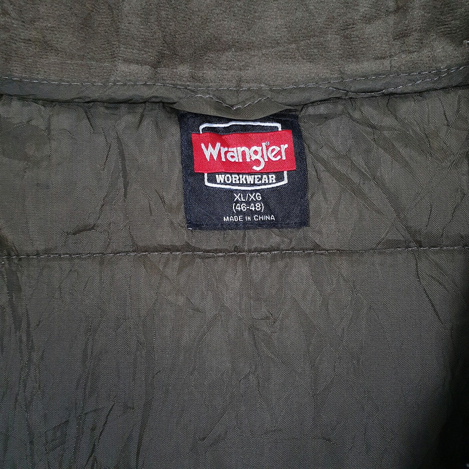 Mens Green Wrangler Workwear Padded Hooded  Coat