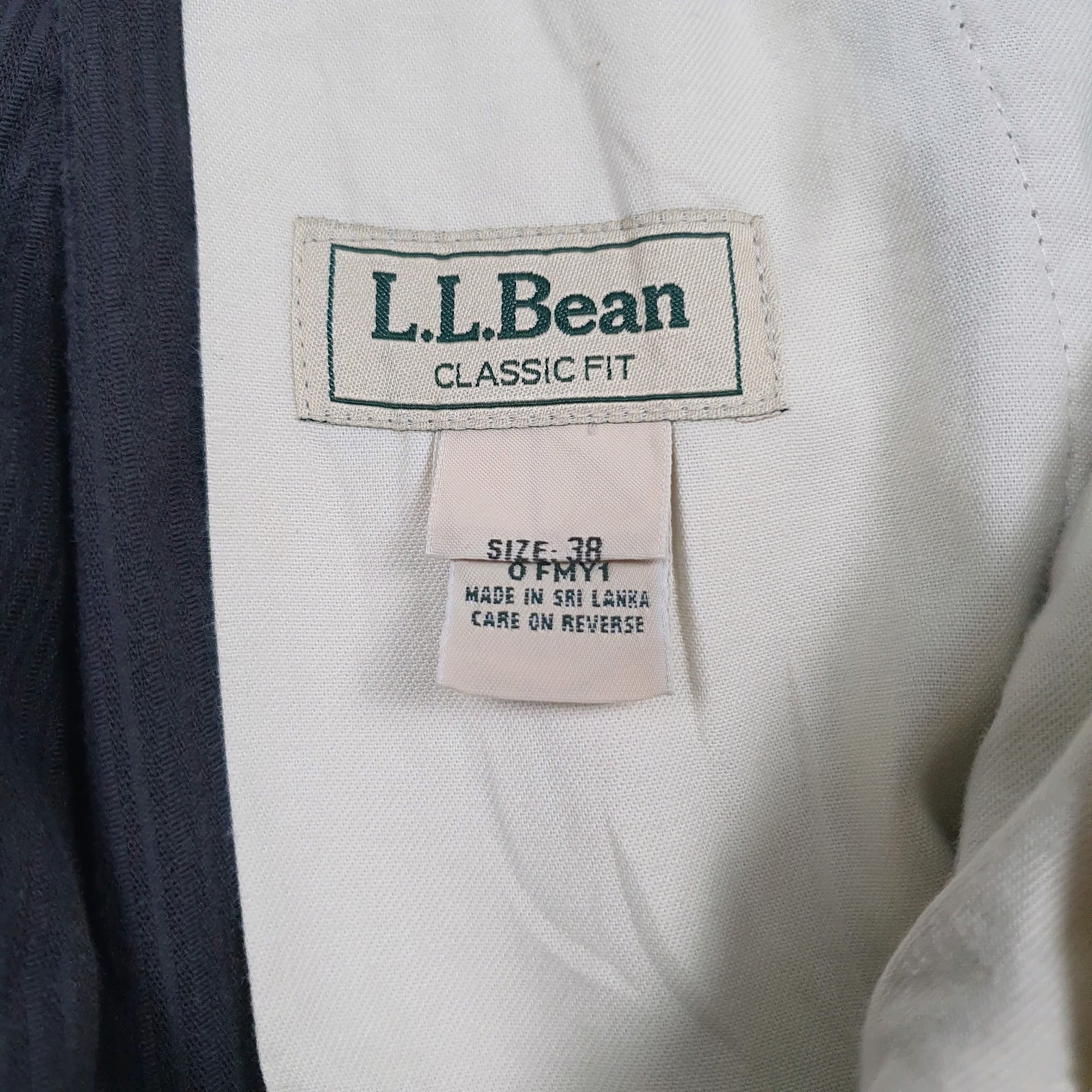 Mens Black L.L. Bean Pleated Classic  Trousers