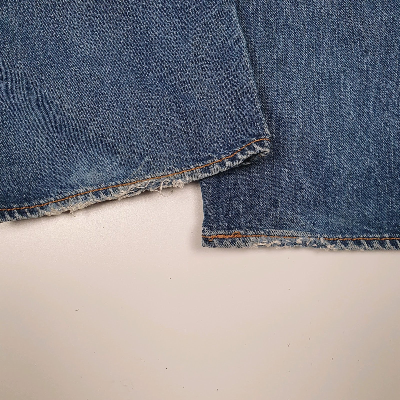 Mens Blue Levis   Jeans