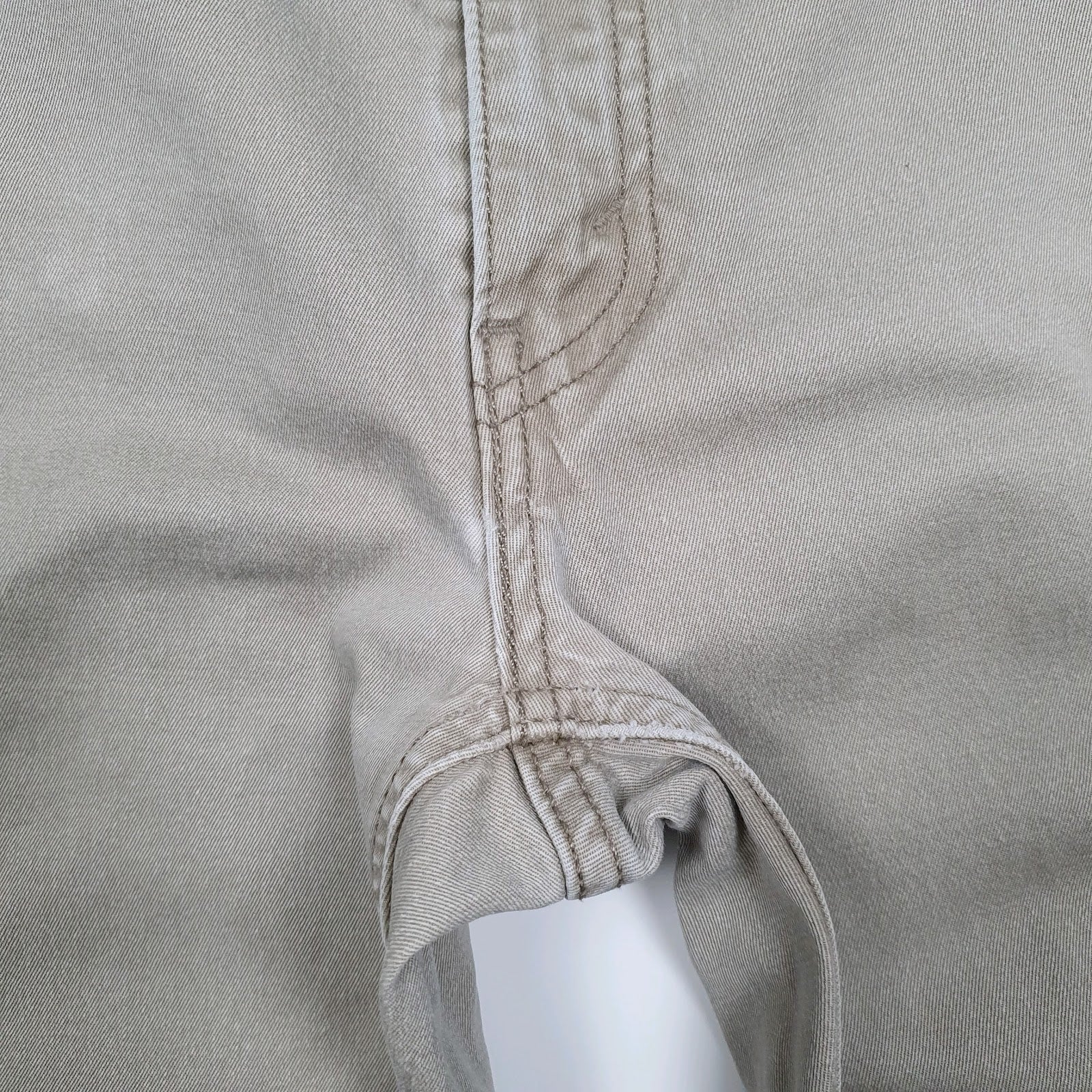 Mens Beige Levis   Jeans