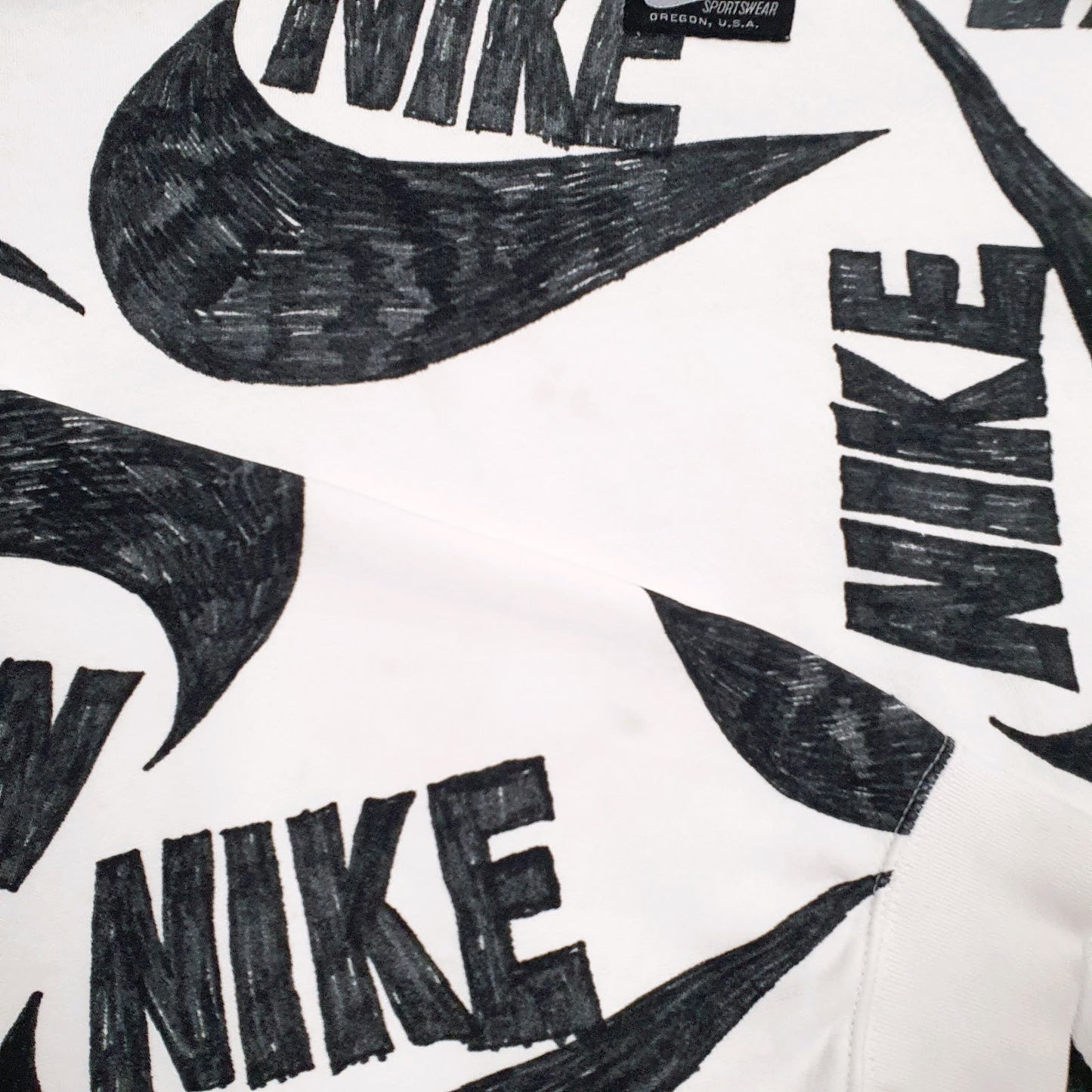 Womens White Nike  Crewneck Jumper