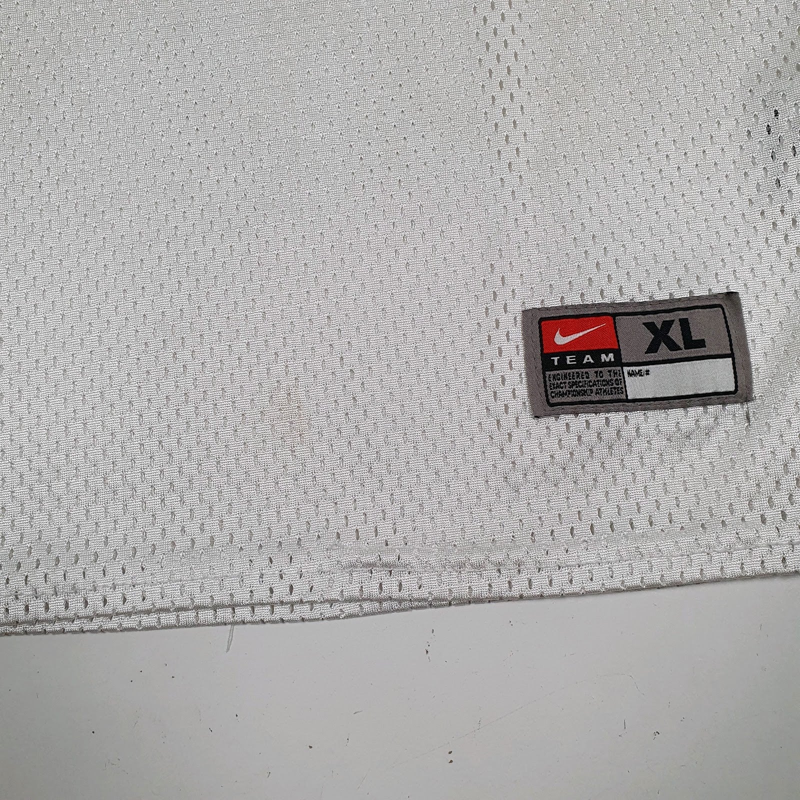 Mens White Nike Vintage 00s Football Jersey  T Shirt