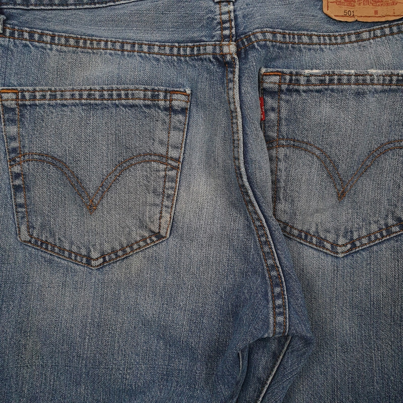 Mens Blue Levis 501  Shorts