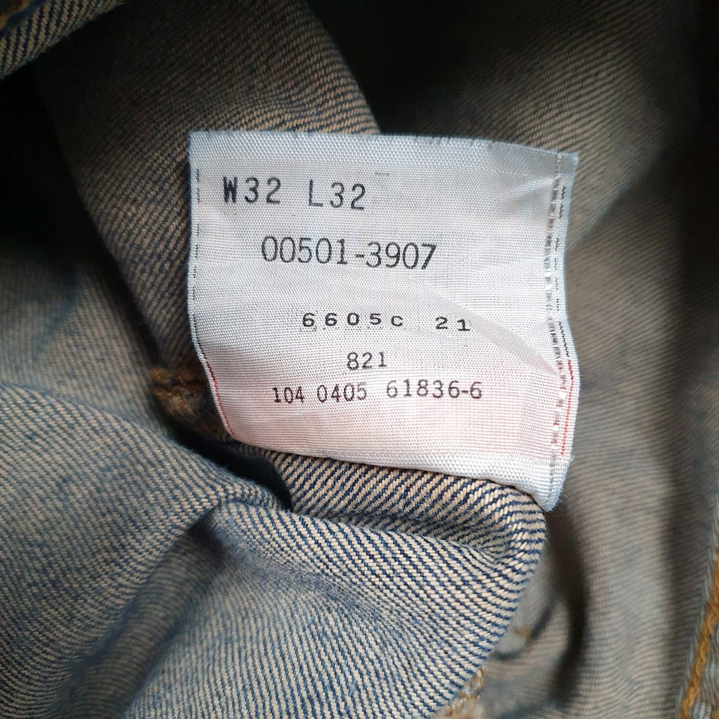 Mens Blue Levis Vintage 00s  Jeans
