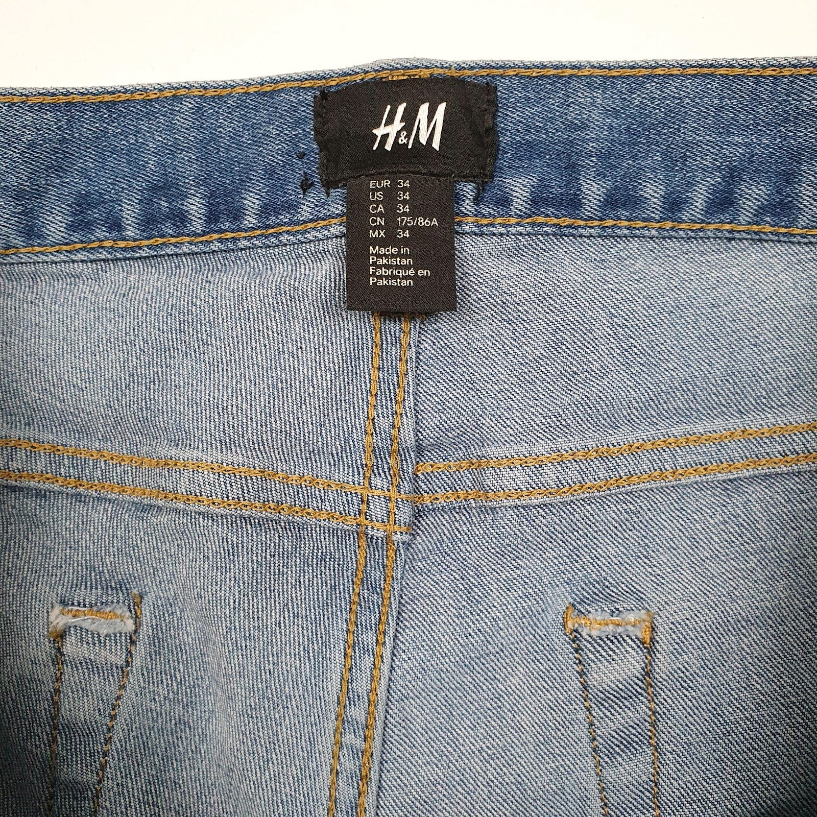 Mens Blue H&M  Turtle Neck Shorts
