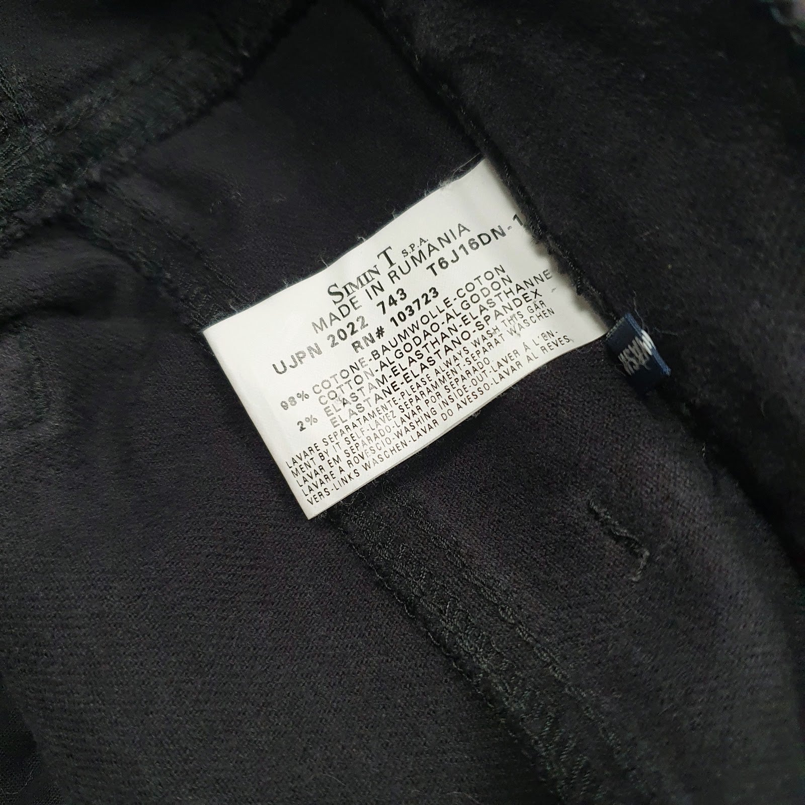 Womens Black Armani   Jeans