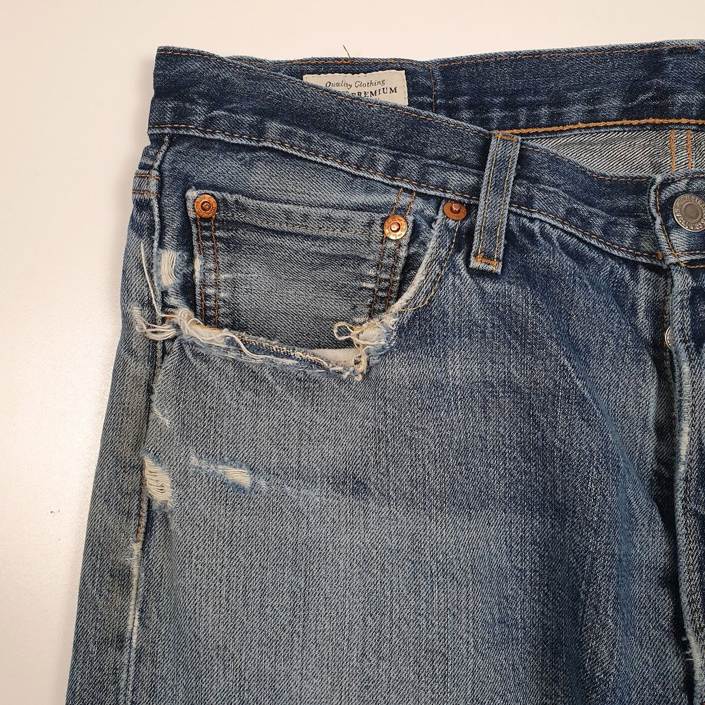Mens Blue Levis   Jeans