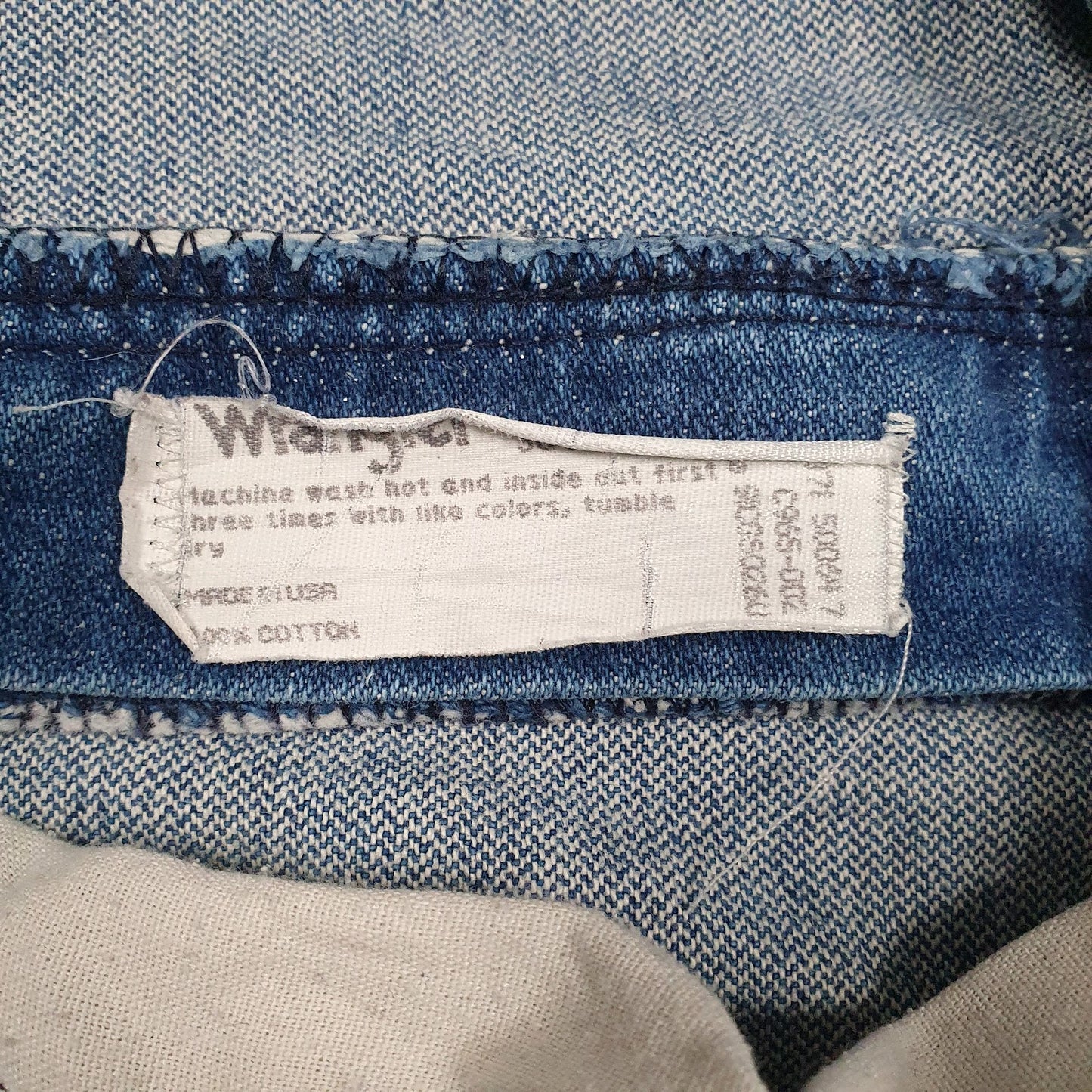Mens Blue Wrangler Vintage 90s Made In USA  Jeans
