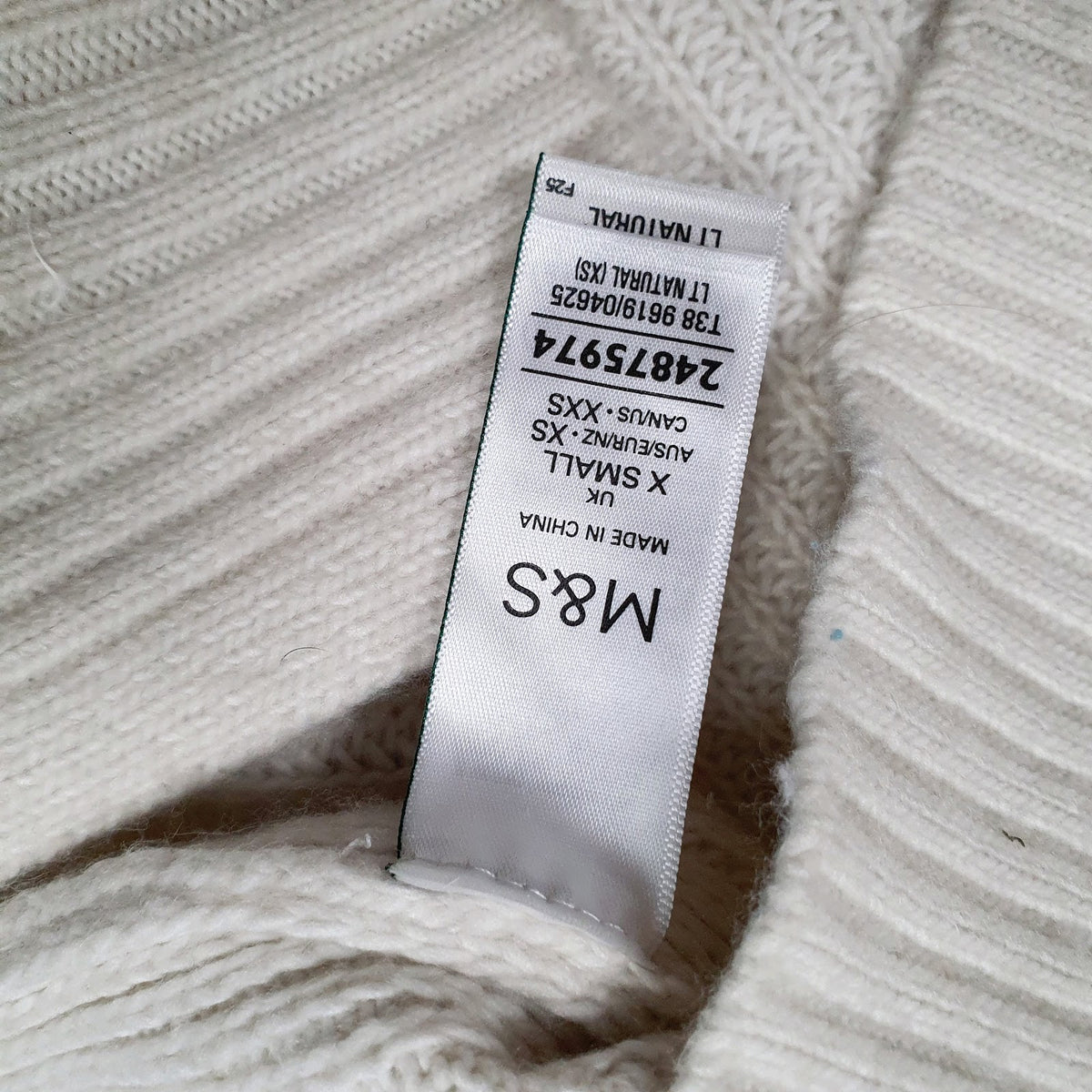 Womens White M&S Cable Knit Vest Jumper