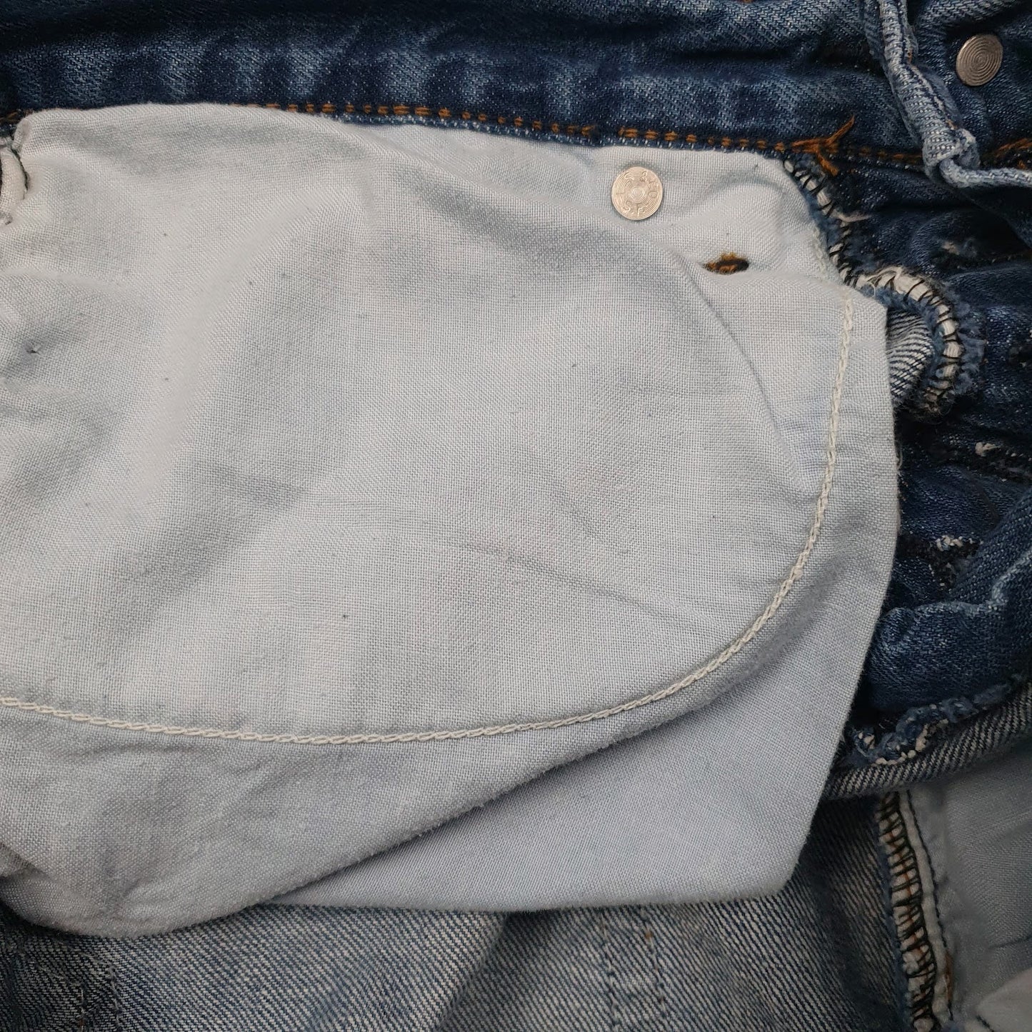 Mens Blue Levis   Shorts