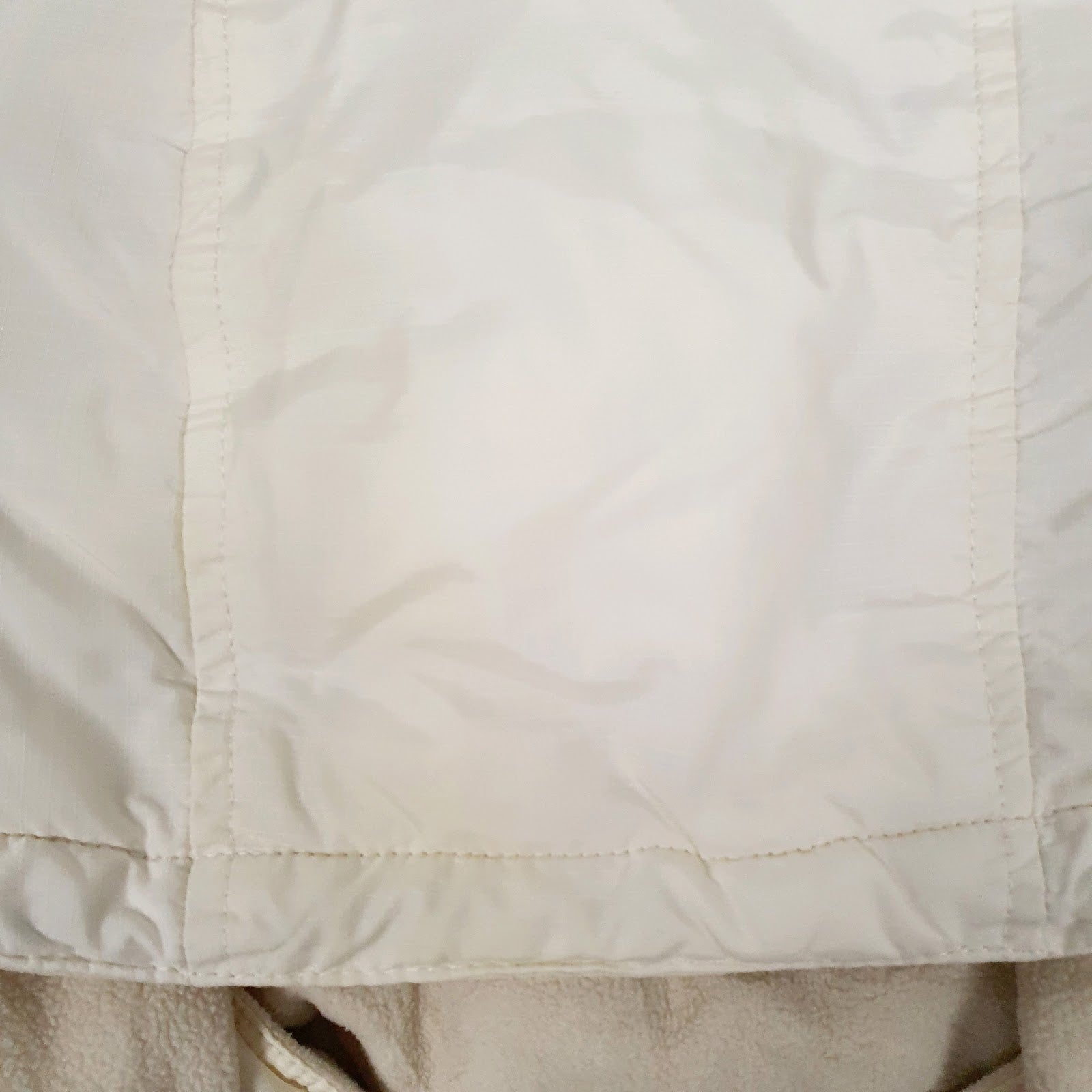 Womens White Woolrich Padded  Coat