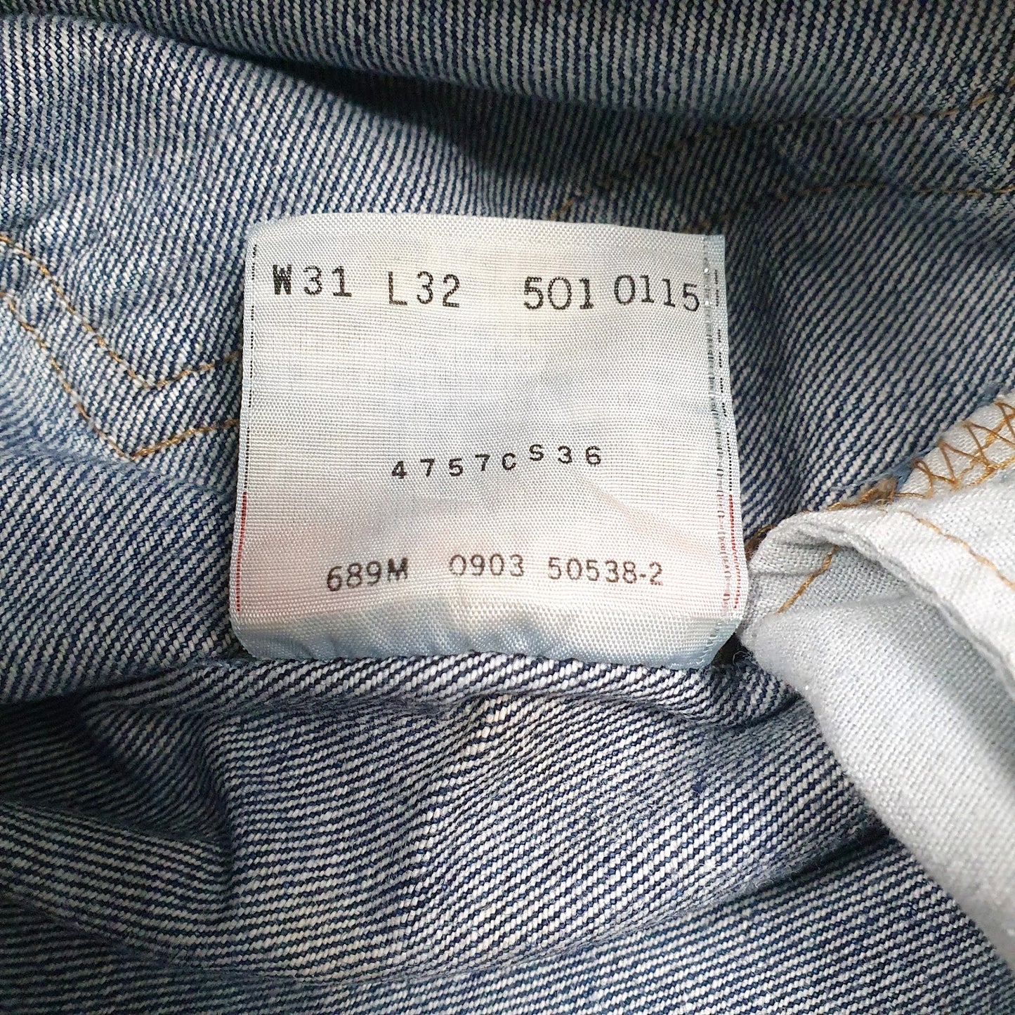 Mens Blue Levis Vintage 00s  Jeans