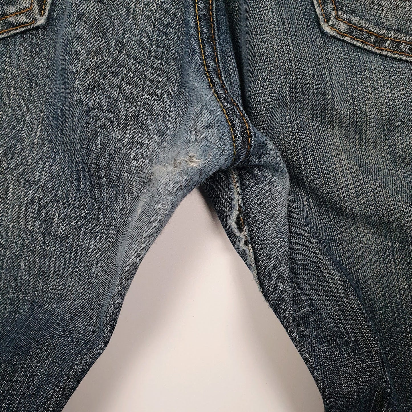 Mens Blue Levis   Jeans