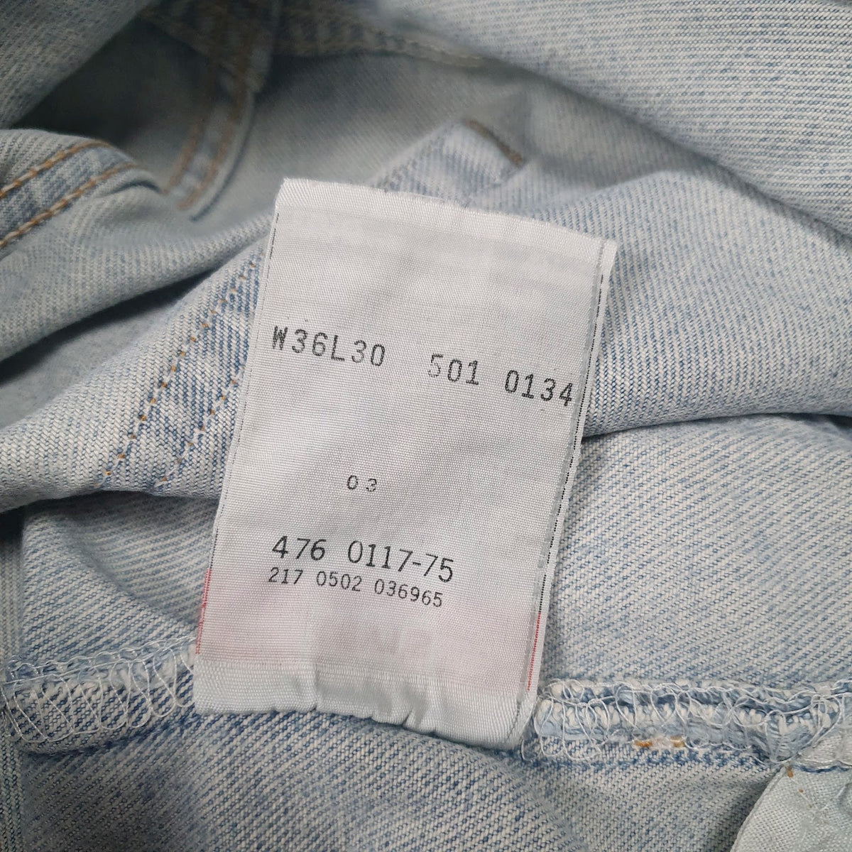 Mens Blue Levis Distressed  Jeans