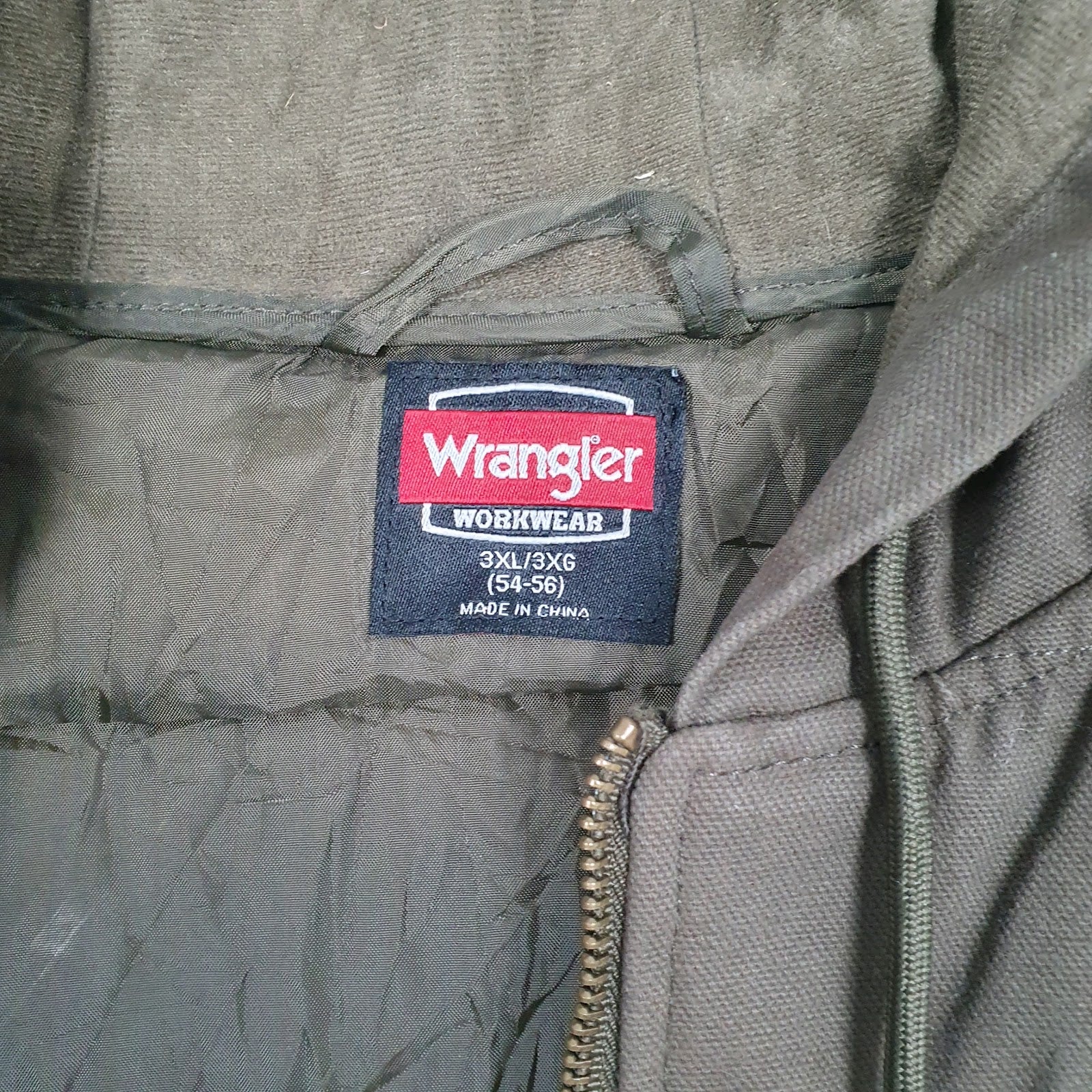 Mens Green Wrangler Workwear Padded Hooded  Coat