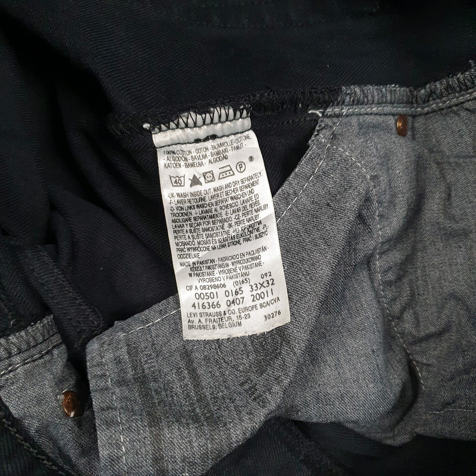 Mens Black Levis Vintage 2000s  Jeans