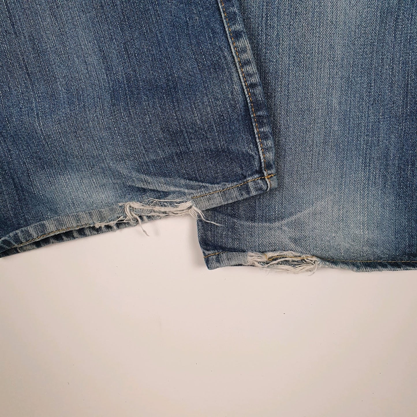 Mens Blue Levis   Jeans