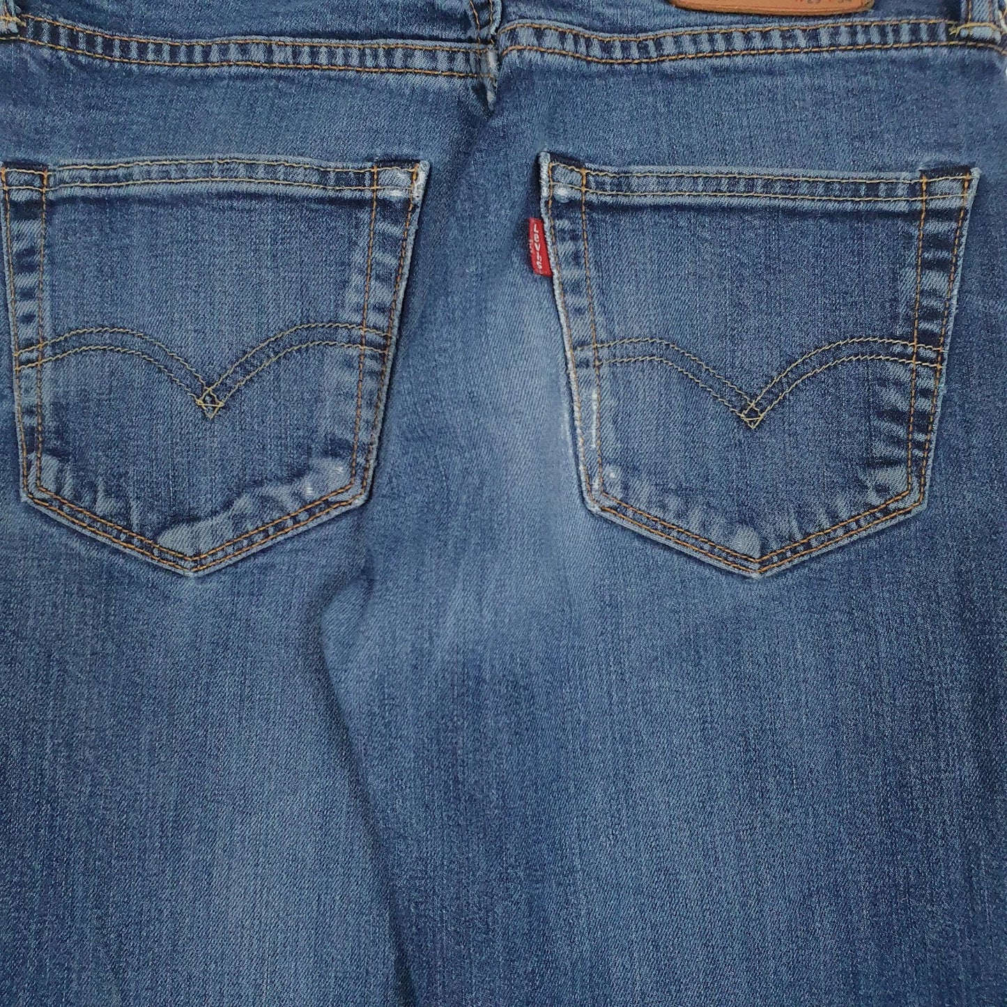 Mens Blue Levis  Crewneck Jeans
