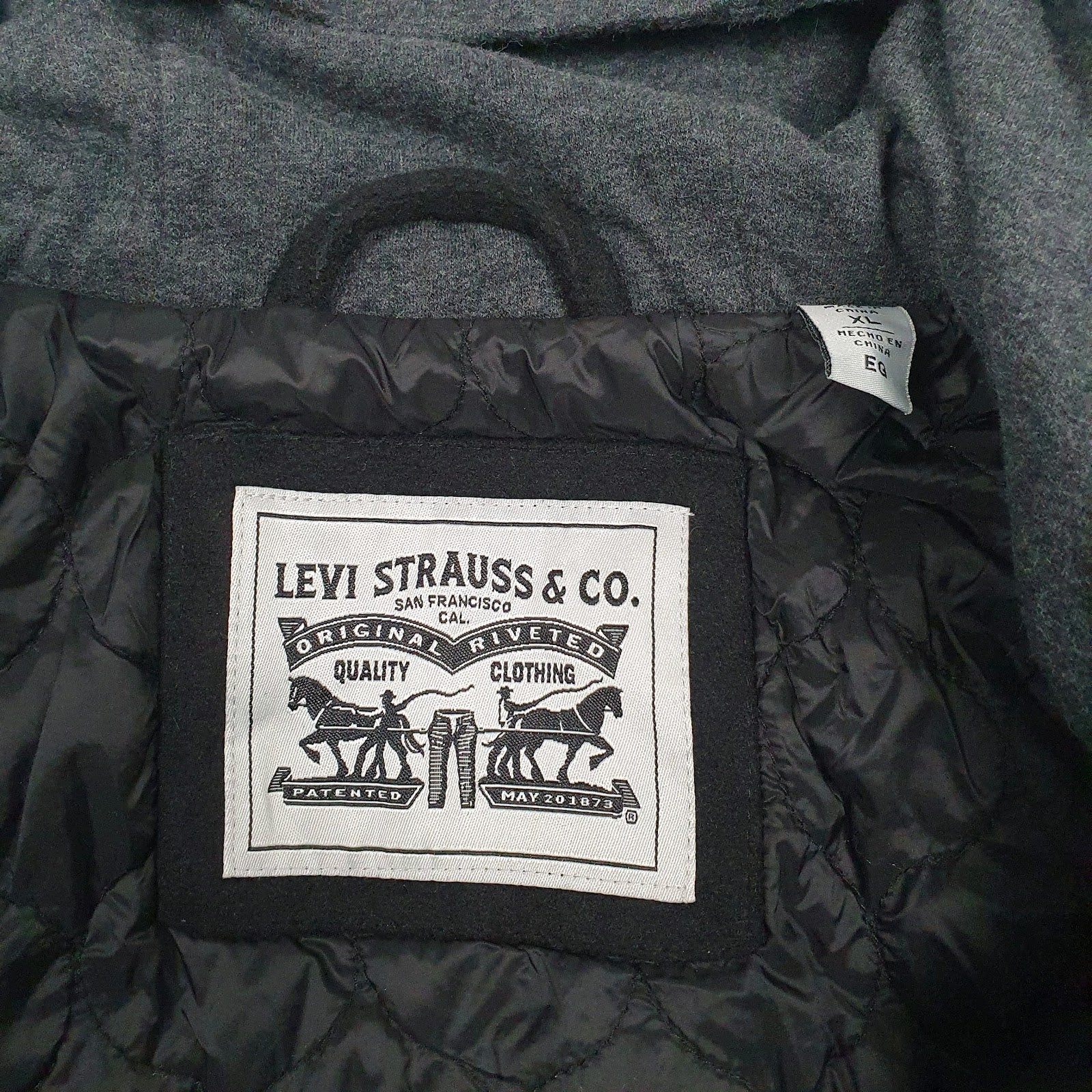Mens Black Levis   Coat