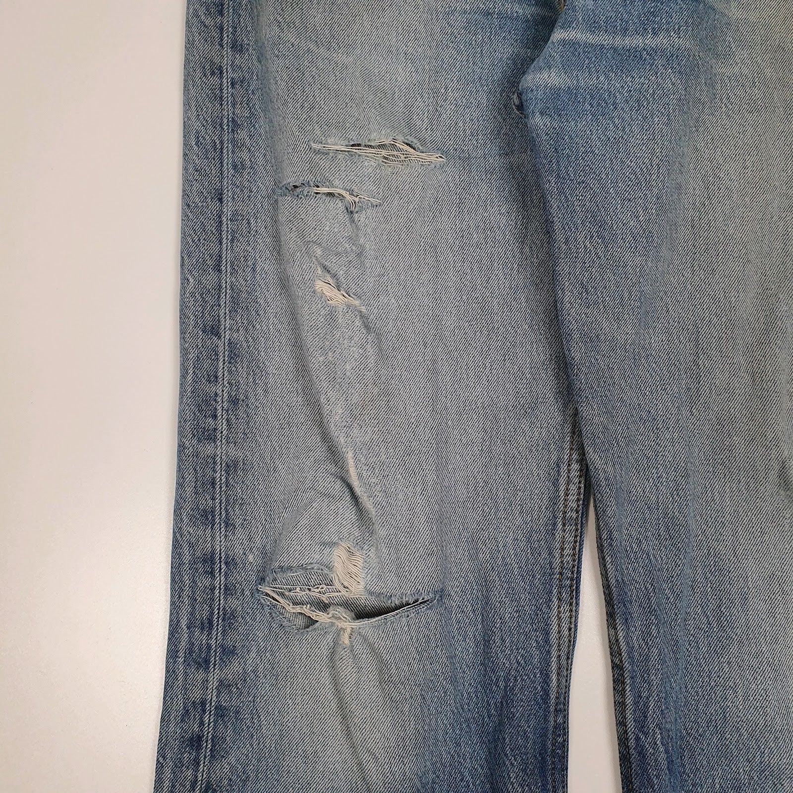 Mens Blue Levis Vintage 90s  Jeans