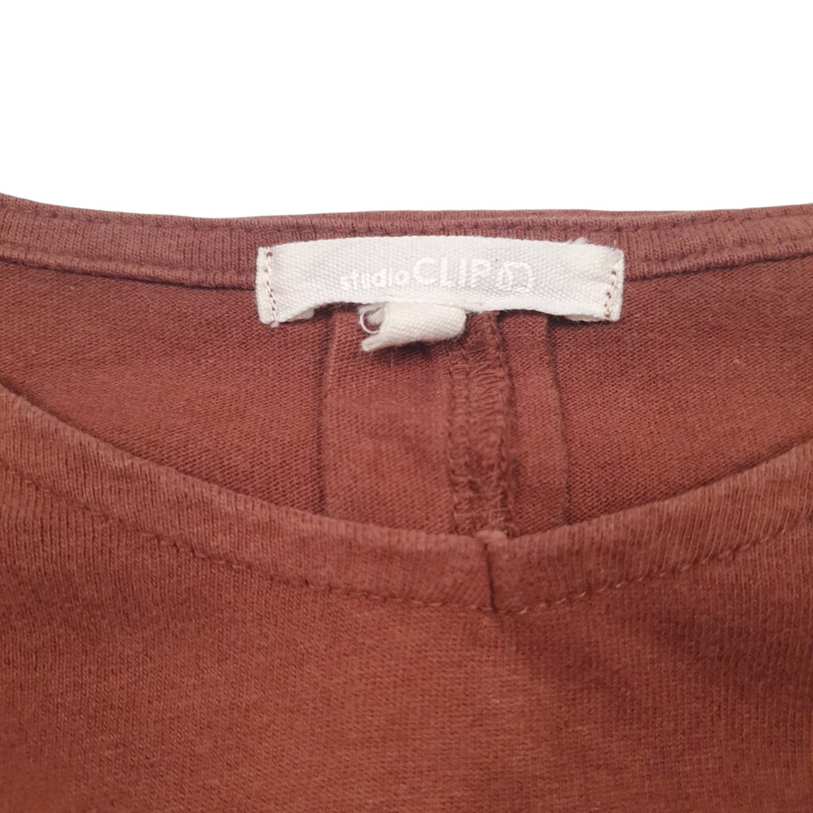 Womens Red Studio Clip   T Shirt