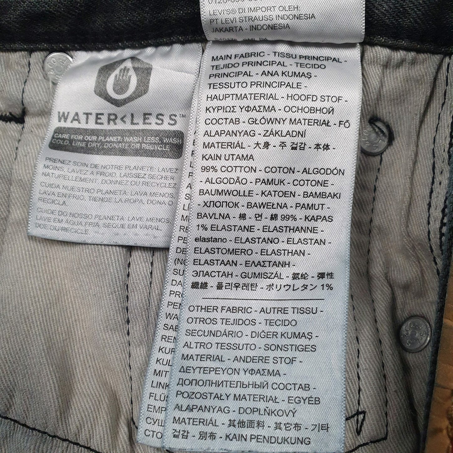 Mens Grey Levis Distressed  Jeans
