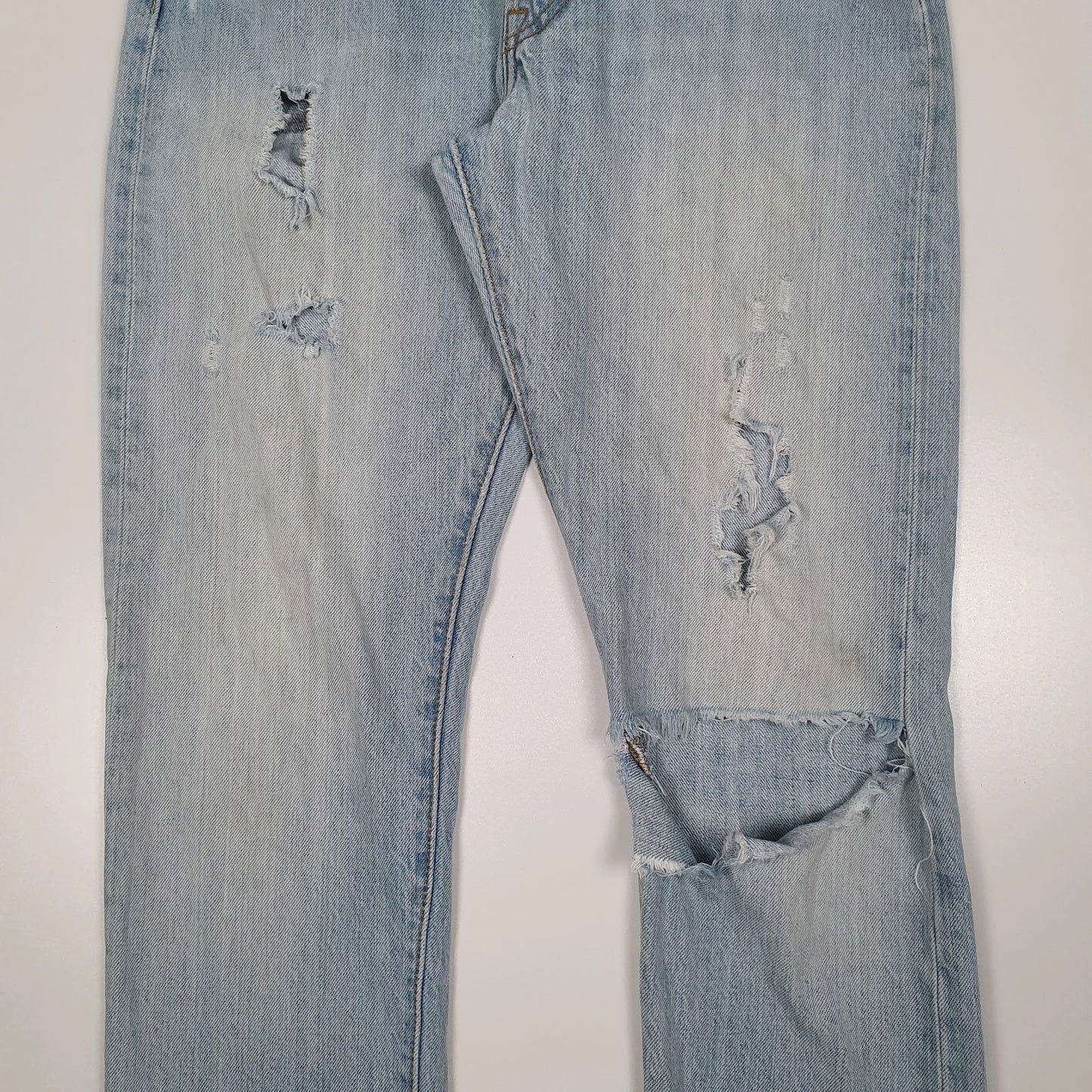 Womens Blue Levis   Jeans