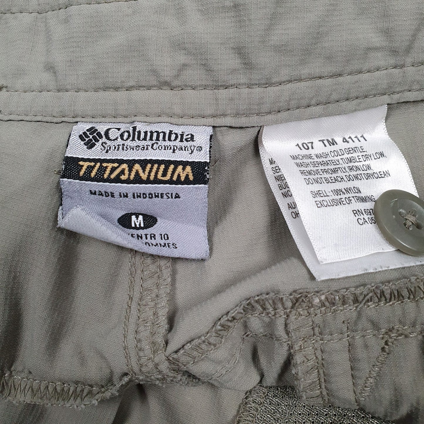 Mens Green Columbia Sportswear Company Omni-Shield Hoodie Shorts