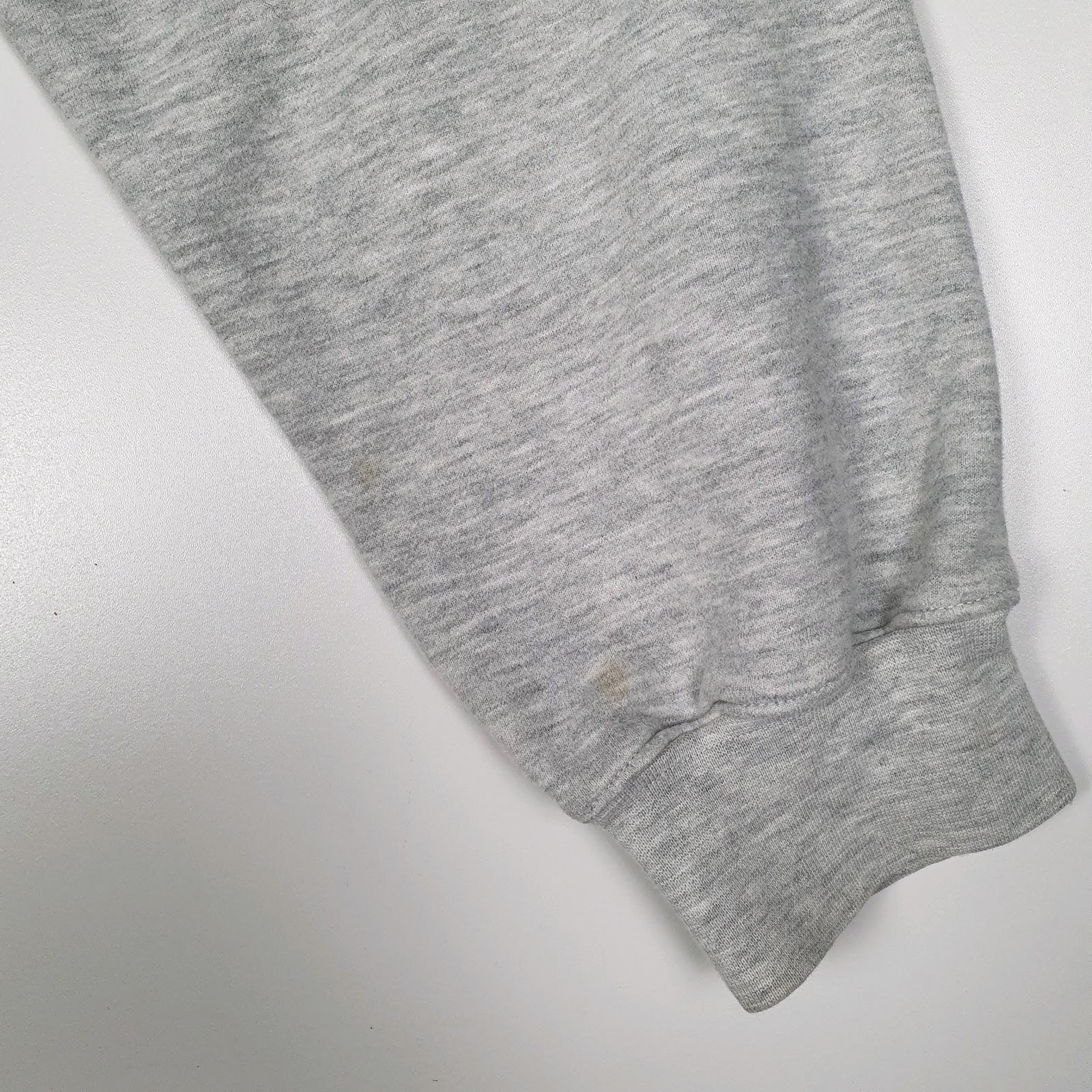 Mens Grey Nike Vintage 00s Crewneck Jumper