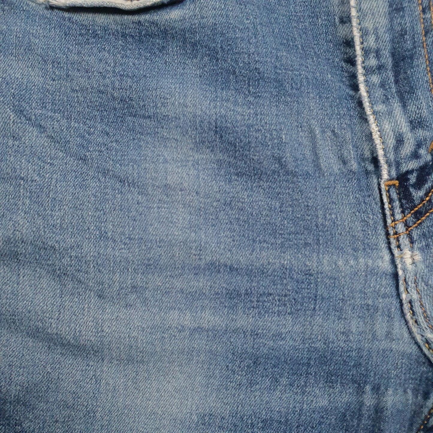 Mens Blue Levis Distressed  Jeans
