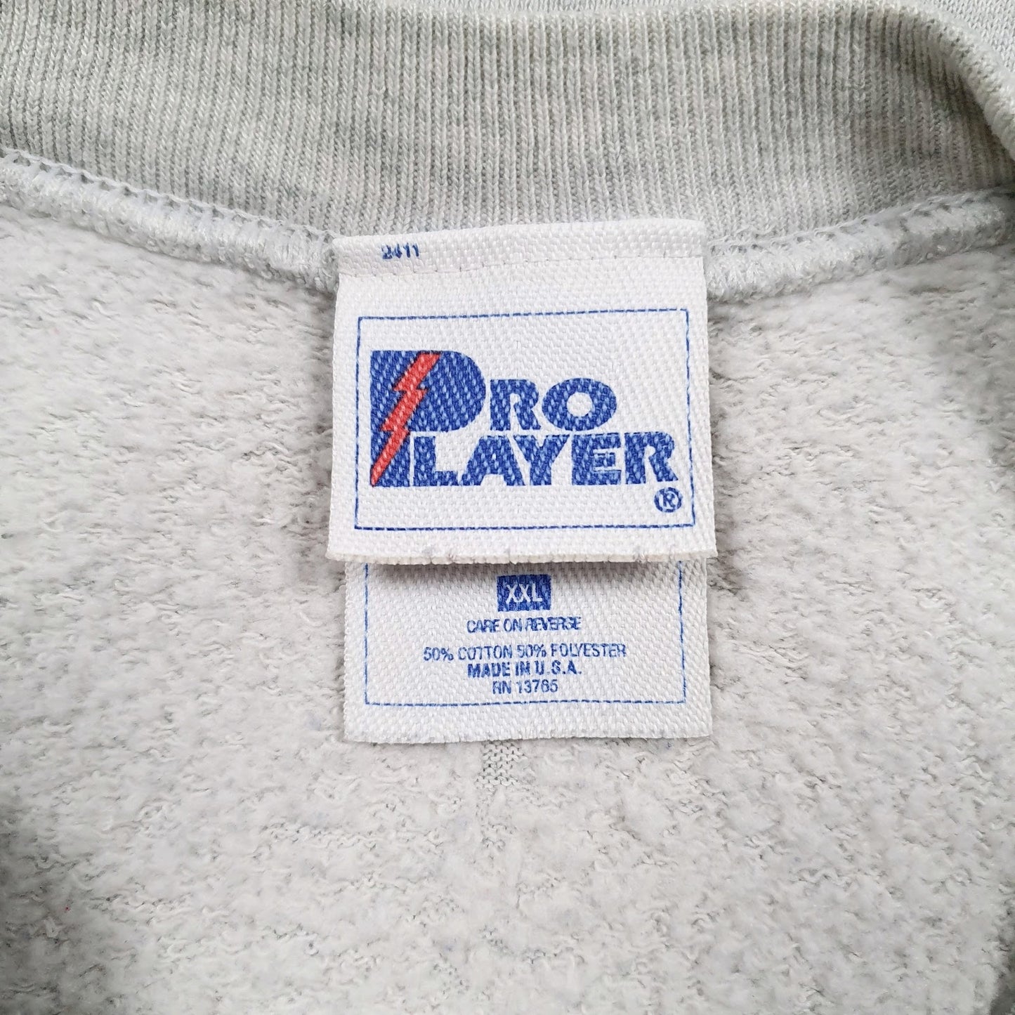 Mens Grey Pro Player Vintage 90s NFL Oakland Raiders Crewneck Jumper