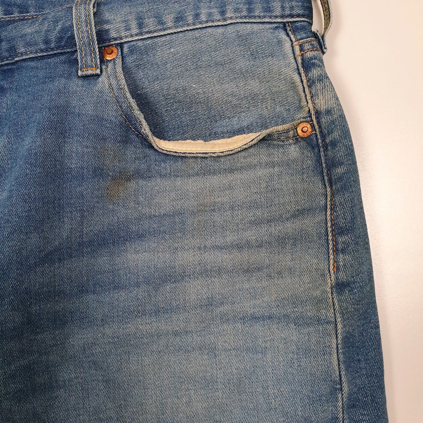 Mens Blue Levis 501  Shorts