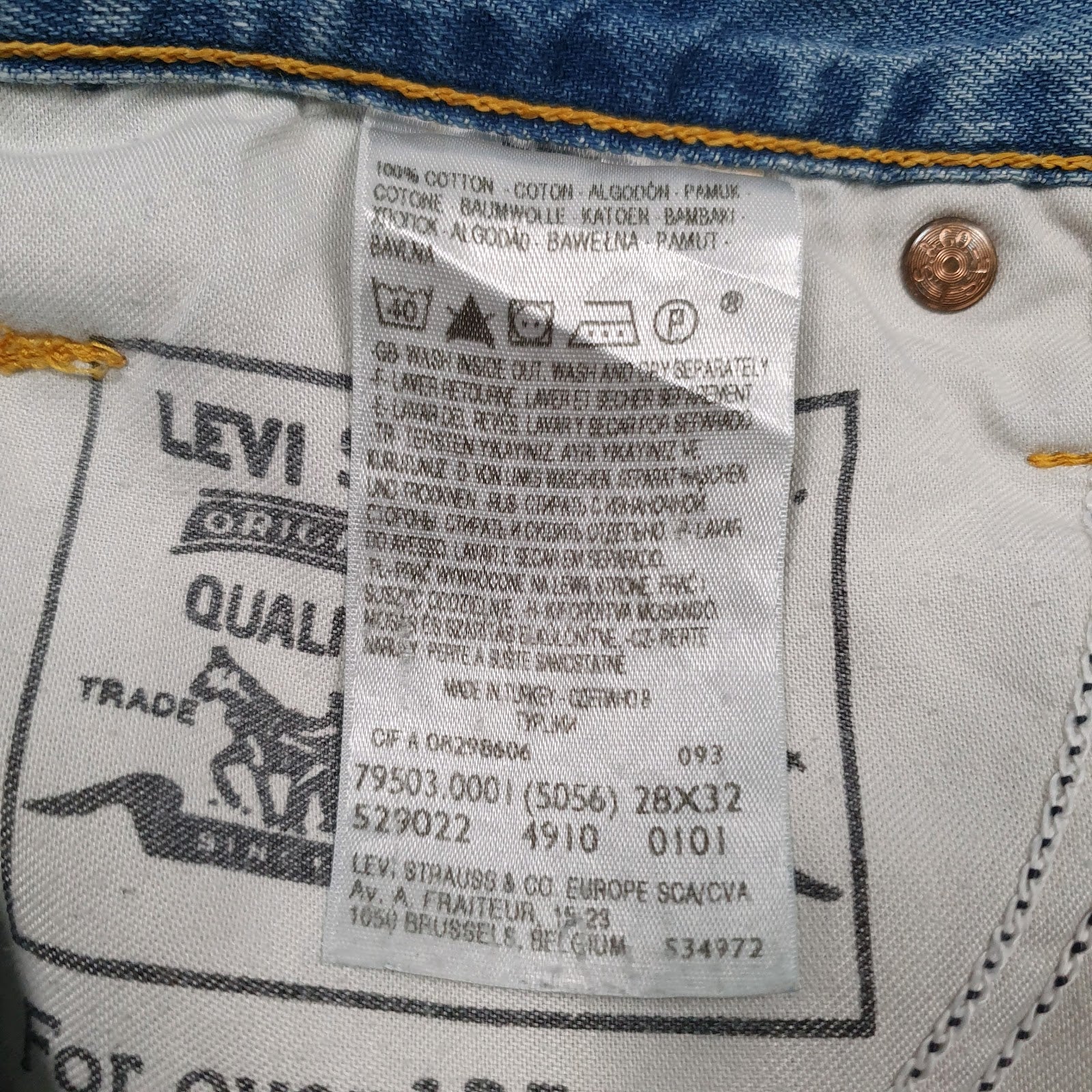 Mens Blue Levis   Jeans