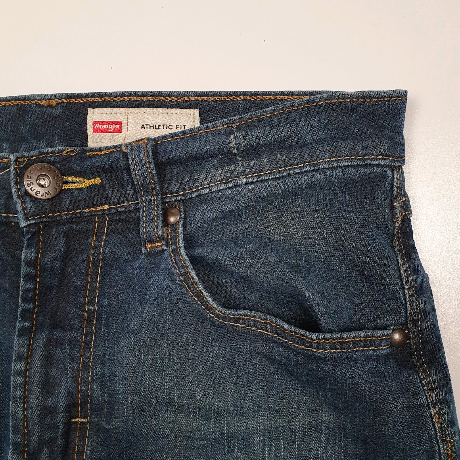 Mens Blue Wrangler   Jeans