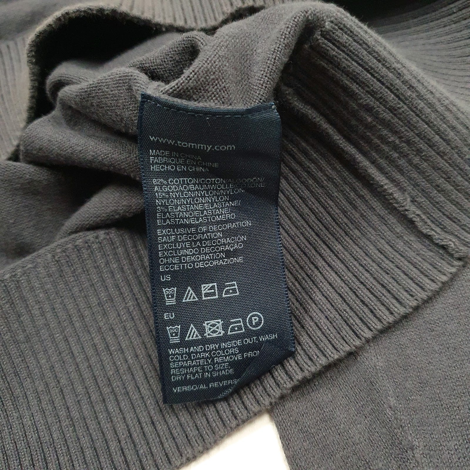 Mens Grey Tommy Hilfiger  V Neck Jumper