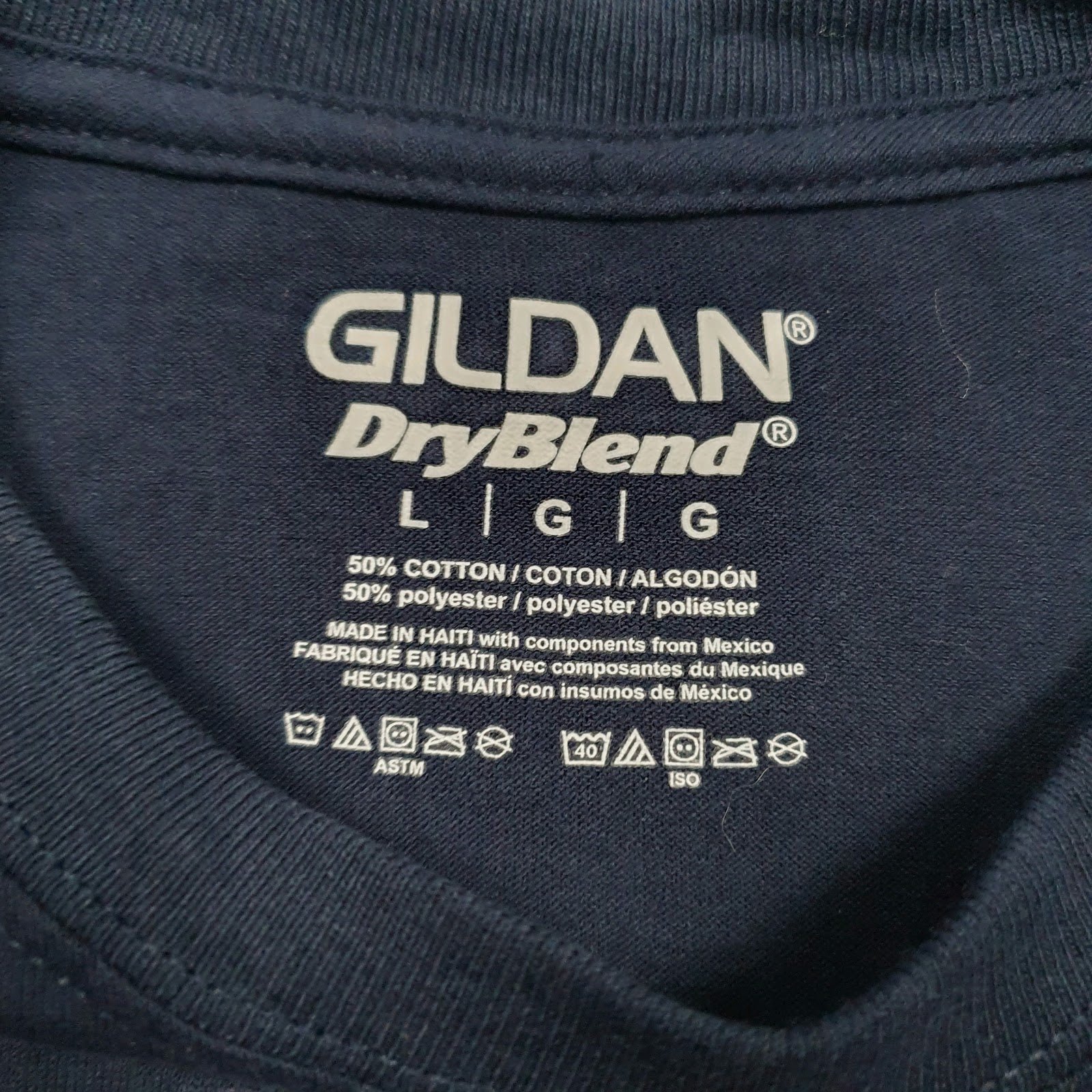 Mens Navy Gildan Little League  T Shirt