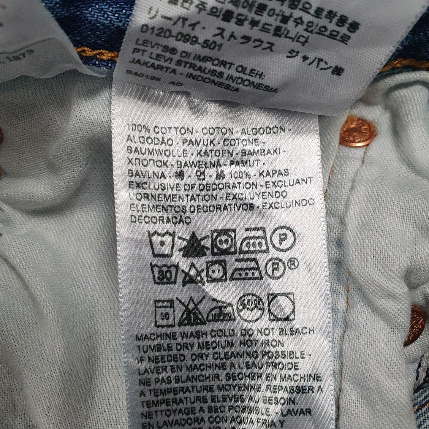 Mens Blue Levis Distressed  Jeans