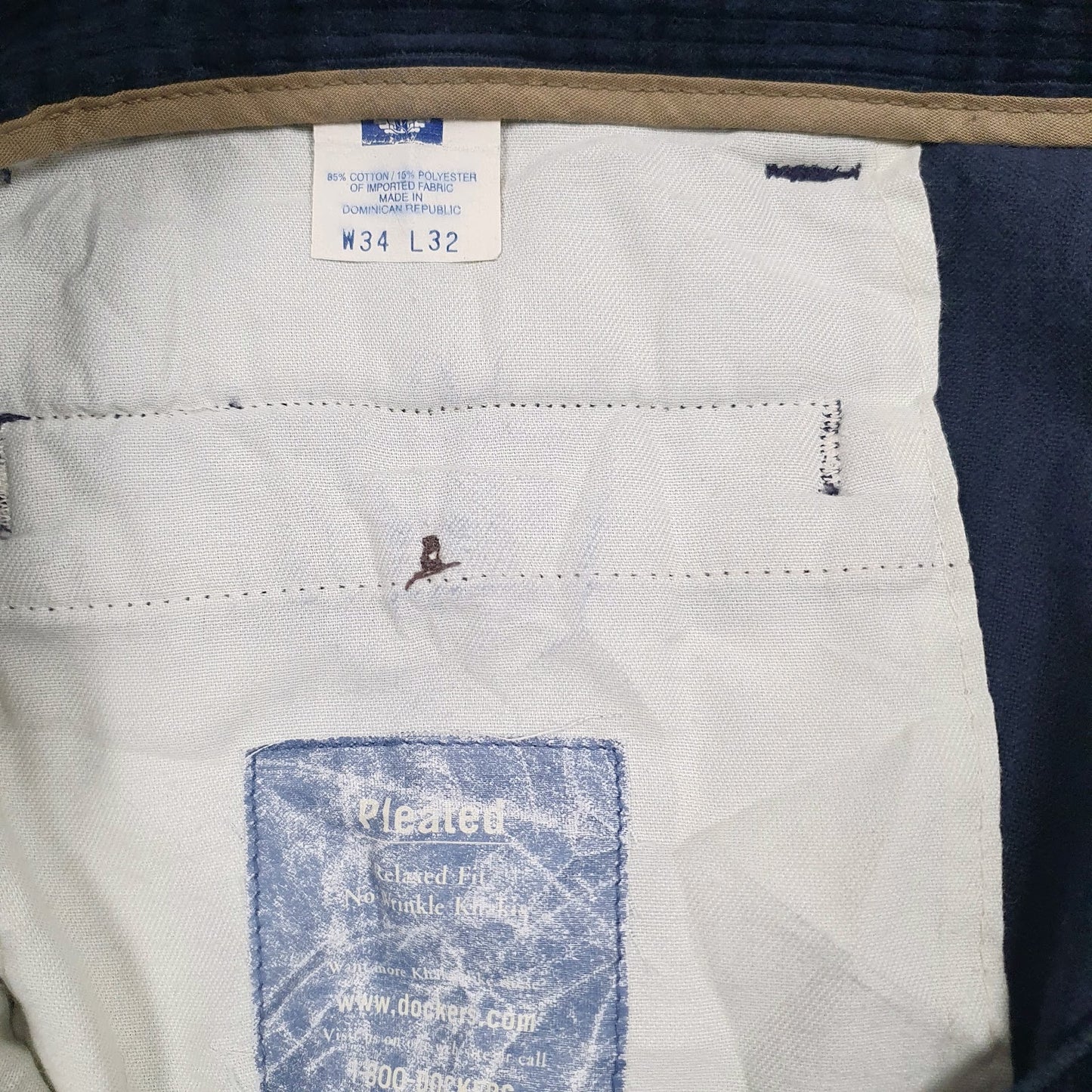 Mens Navy Dockers Pleated  Trousers