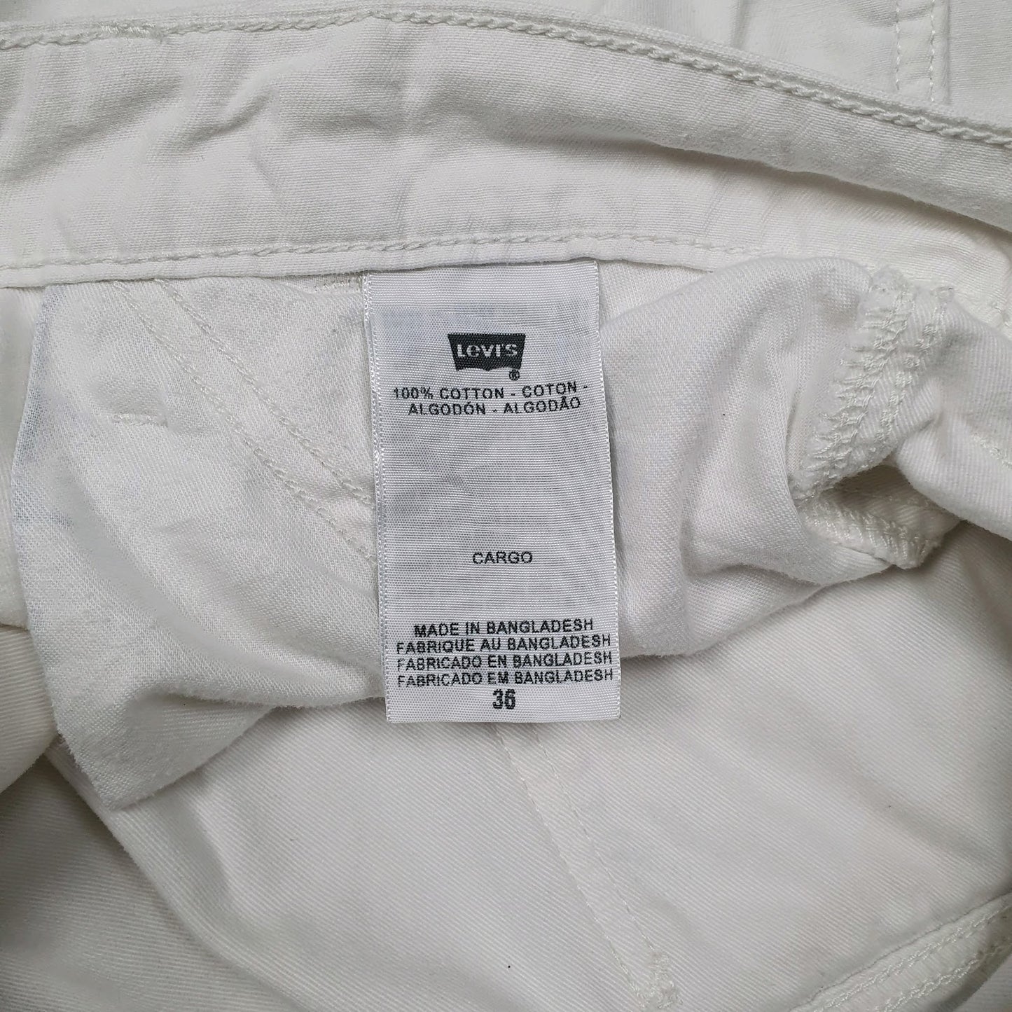 Mens White Levis  Turtle Neck Shorts