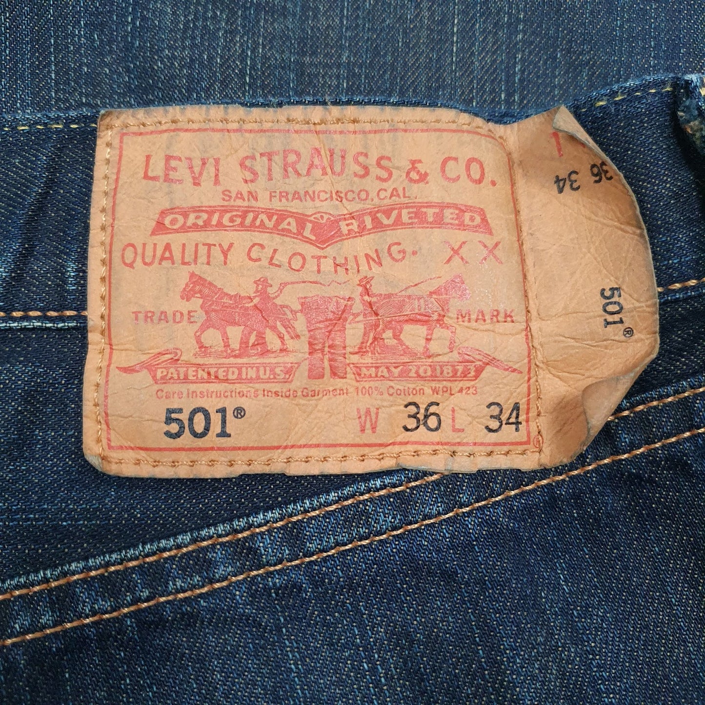 Mens Blue Levis   Jeans
