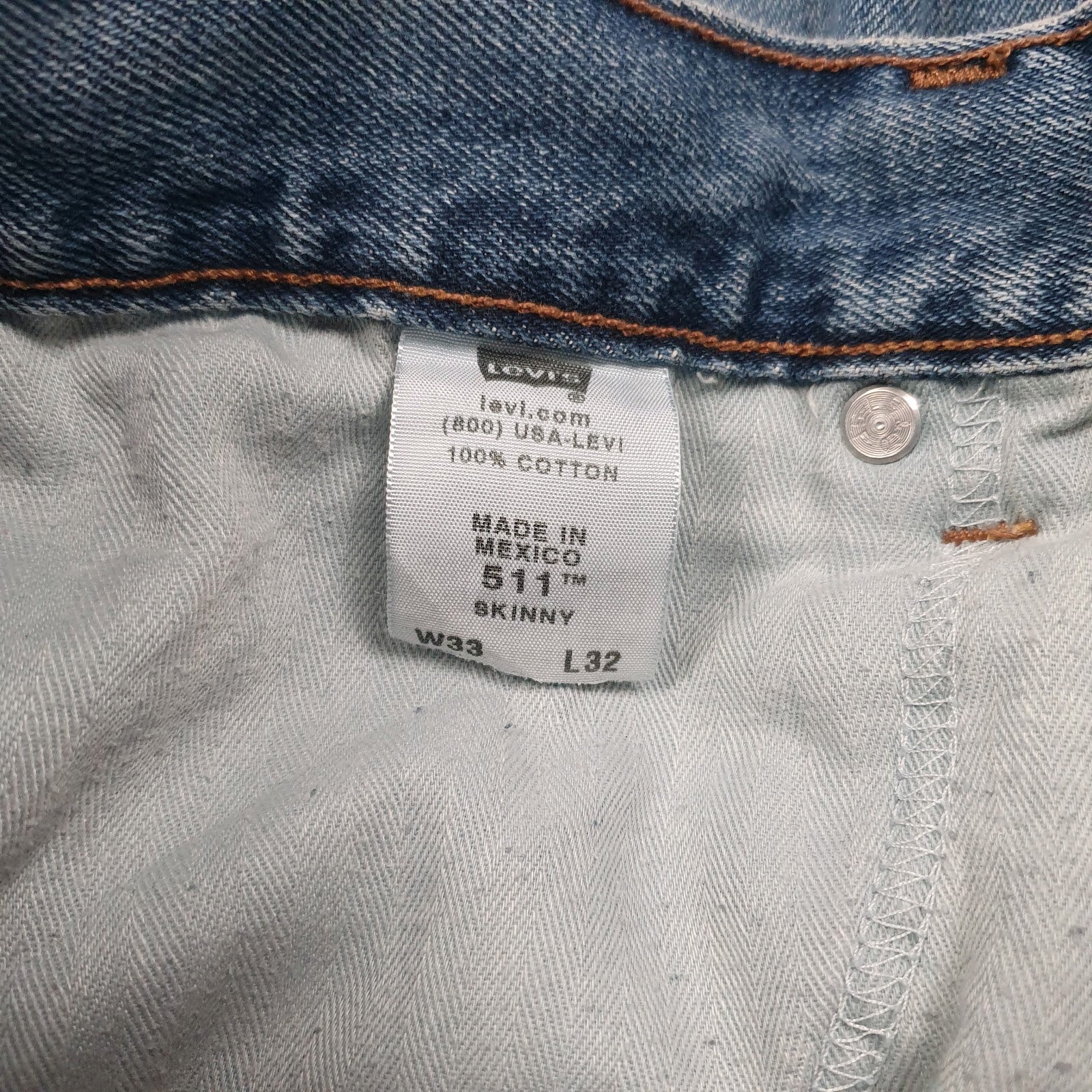 Womens Blue Levis   Jeans
