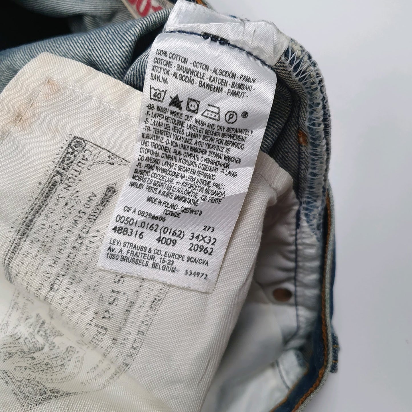 Mens Blue Levis Vintage 00s  Jeans