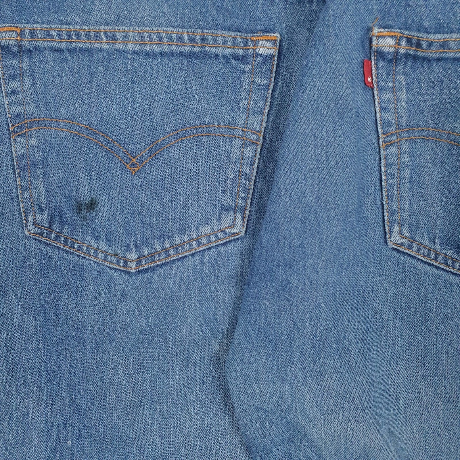 Mens Blue Levis Vintage 00s  Jeans