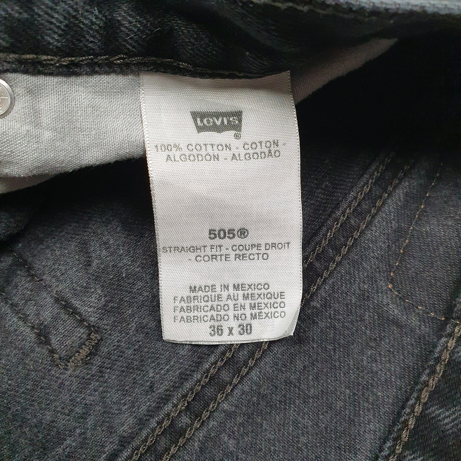 Mens Black Levis   Shorts