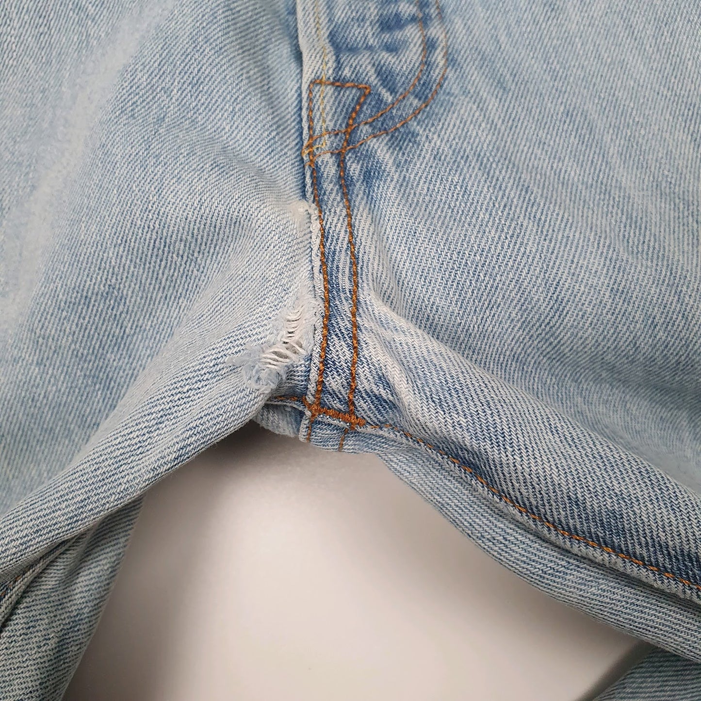 Mens Blue Levis   Jeans